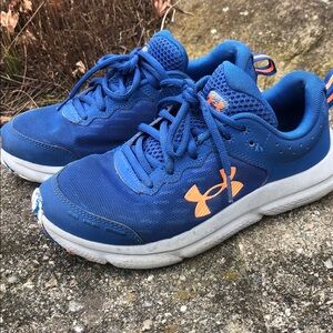 Boys Under Armor Sneakers